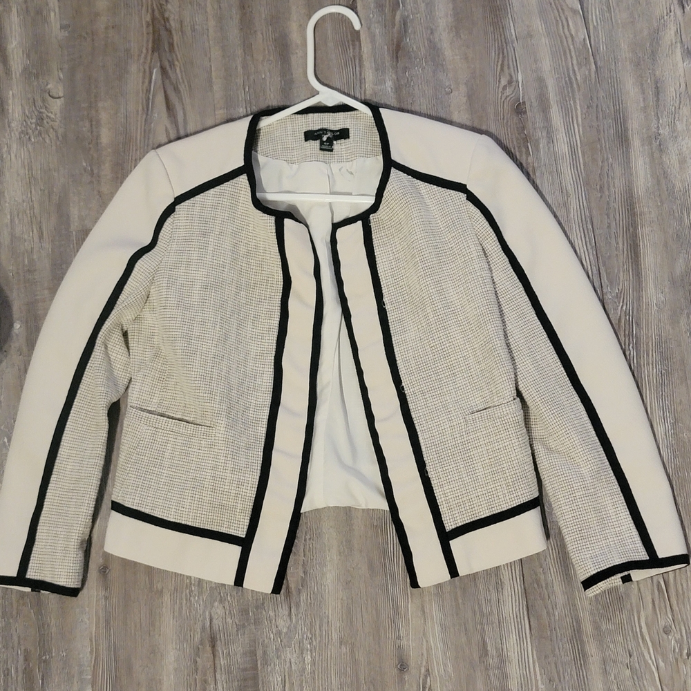 Women's Cream and Black Jacket